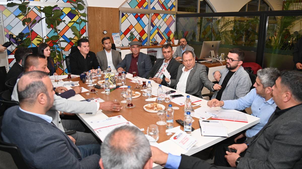 Kumluca EXPO Sağlıklı Gıdanın Başkenti Kumluca Domates İhtisas Fuar toplantısı gerçekleşti