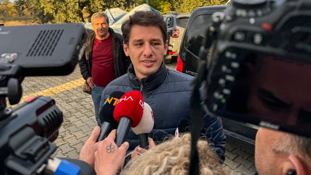 Halil Umut Meler evinde: Hakemliği bırakacak mı?