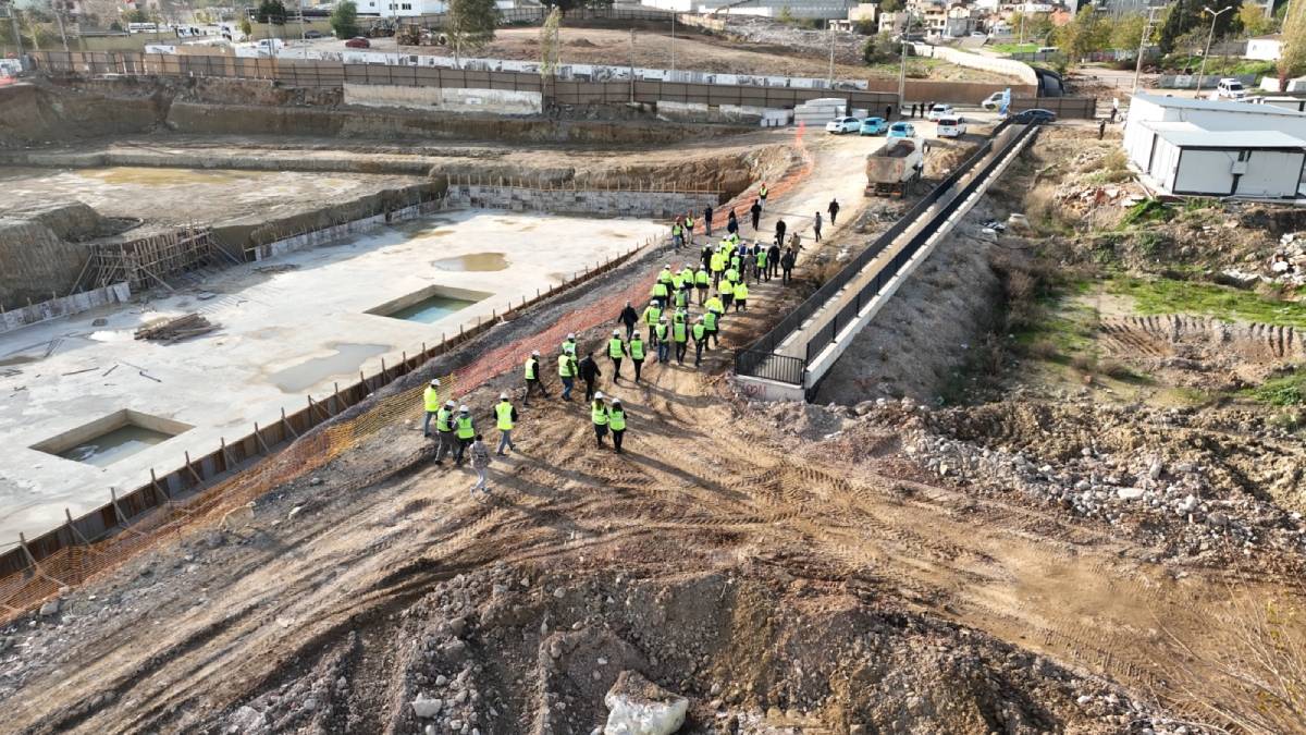 Uzundere Kentsel Dönüşüm Bölgesi’nde 2026 hedefi:  “4 etapta 3 bin 500 bağımsız birim tamamlanacak“