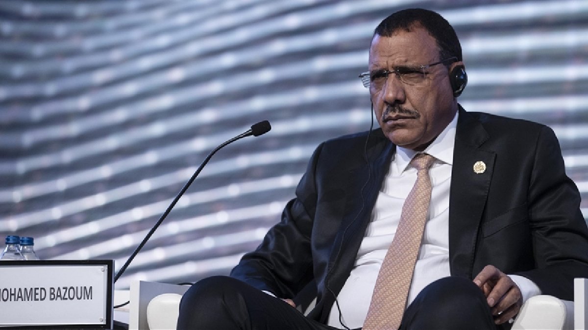 ECOWAS’tan ‘devrik lider Bazum'u serbest bırakın’ kararı