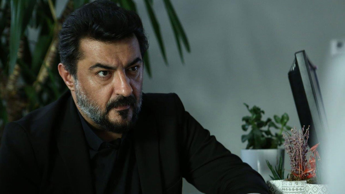 Oyuncu Celil Nalçakan set kazası geçirdi