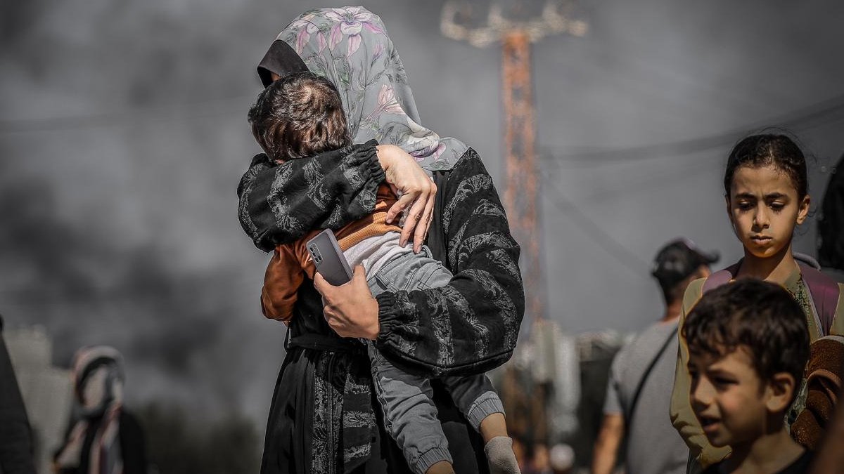 BM: Gökyüzü bombardımanla doluyken yardım ulaştıramayız