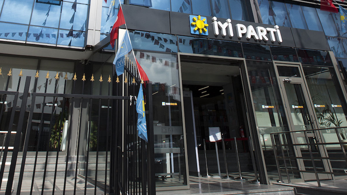 İYİ Parti'den istifalara ilişkin açıklama: Kayda değer bir kaybımız yok