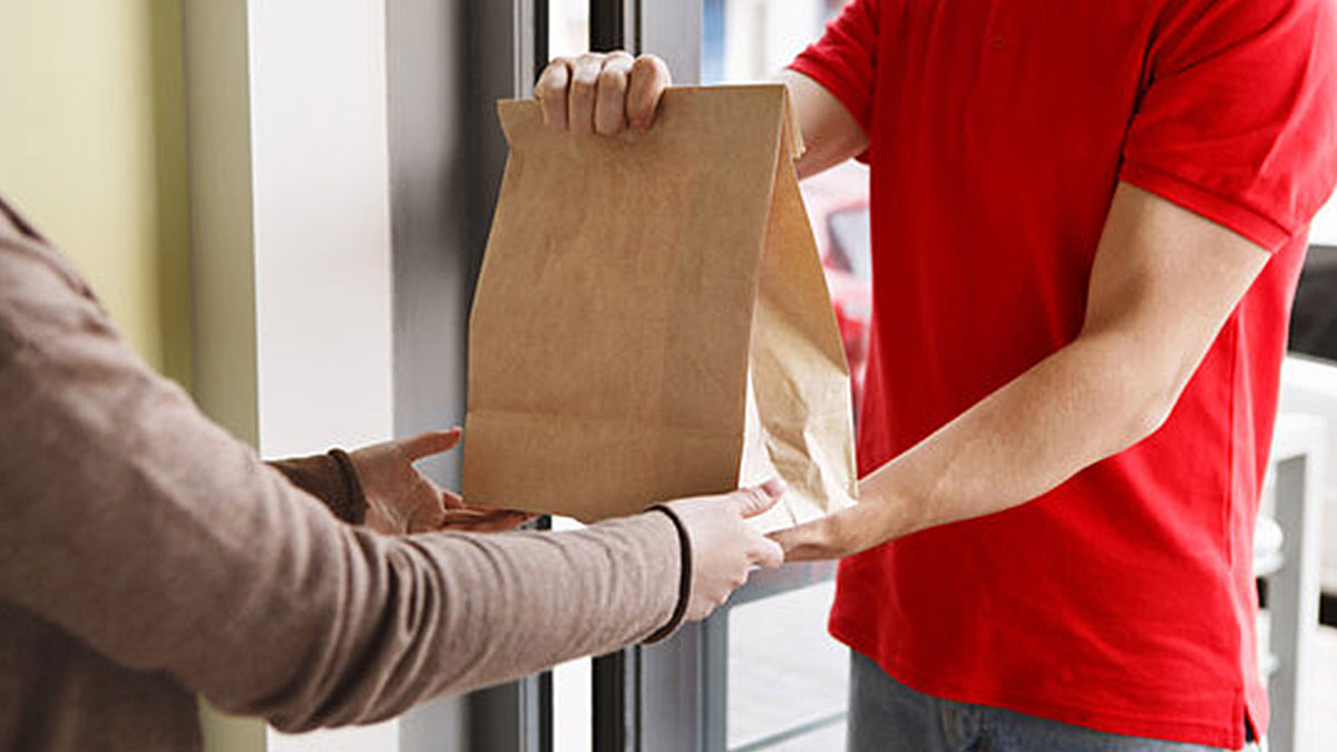 Sipariş verdiğiniz yemeğinizin gelmesi artık 2 saati bulabilir! Yemek siparişinde kurye sistemi değişiyor
