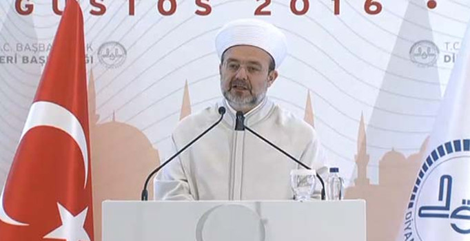 Görmez: Bir gecede masum insanları katleten bu örgütün İslam'la bir ilişkisi olamaz
