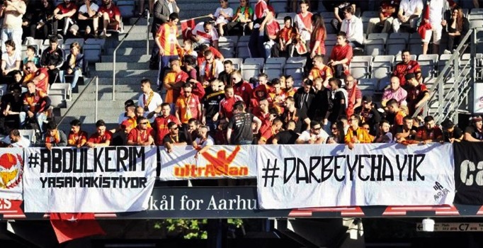 Aslan kombinede sınıfta kaldı