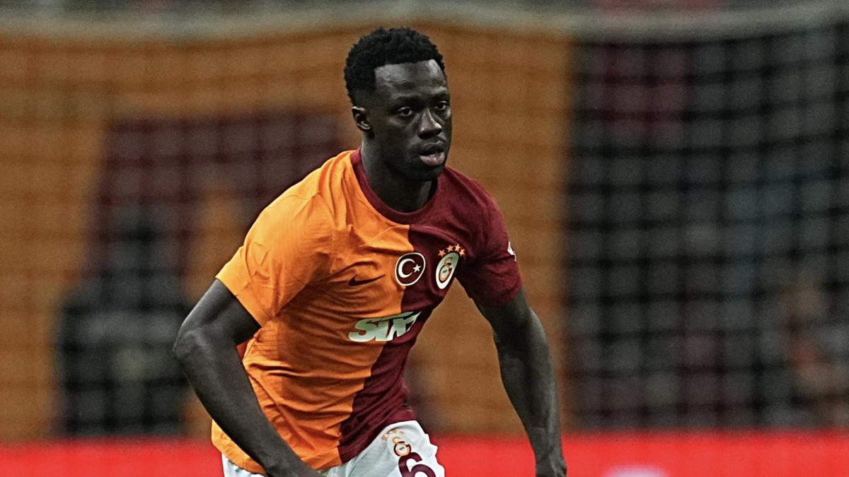 Galatasaray'da Davinson Sanchez depremi! Camiayı kahreden haber az önce geldi...