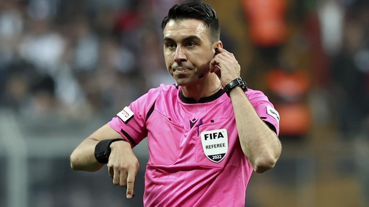 Fenerbahçe-Galatasaray derbisinin hakemi belli oldu