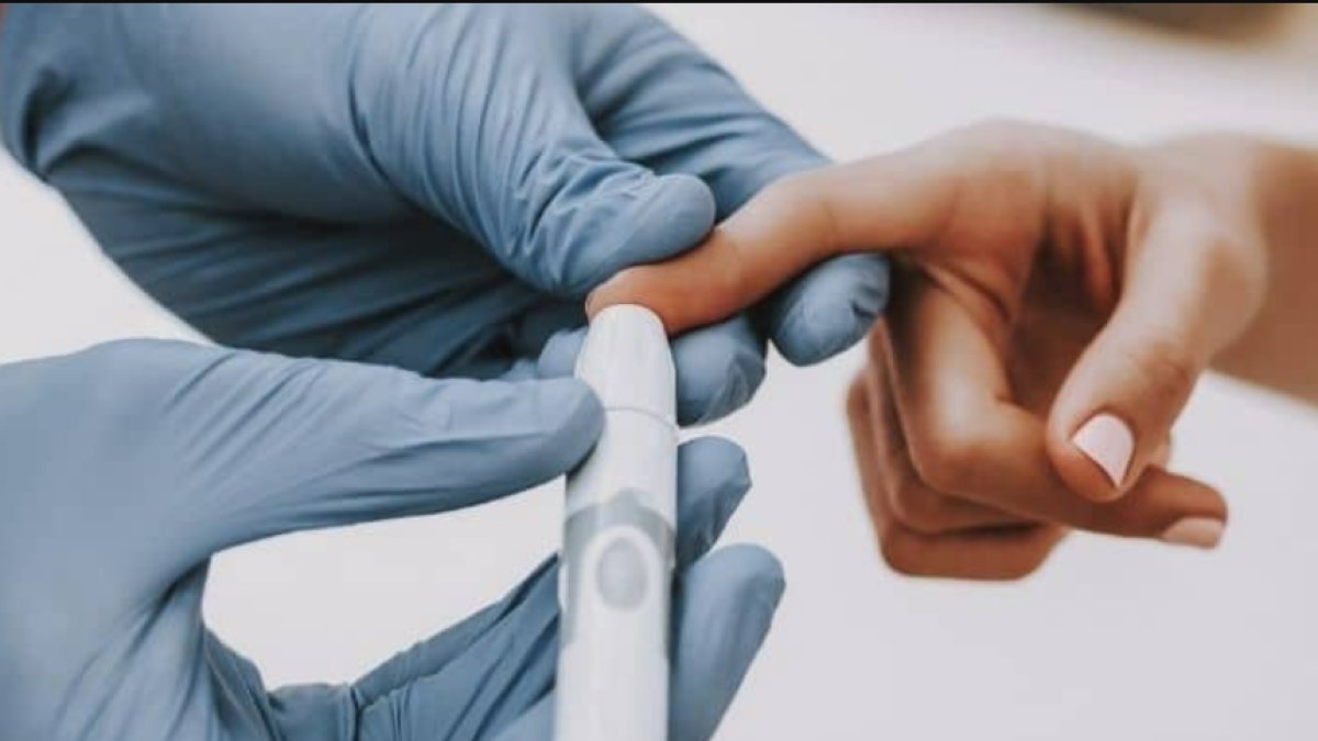 Ani Şeker Düşmesi Belirtileri: Vücudun Sinyallerini Anlamak