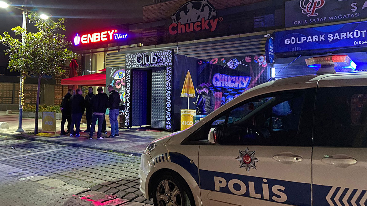 İstanbul'da bir gece kulübüne silahlı saldırı