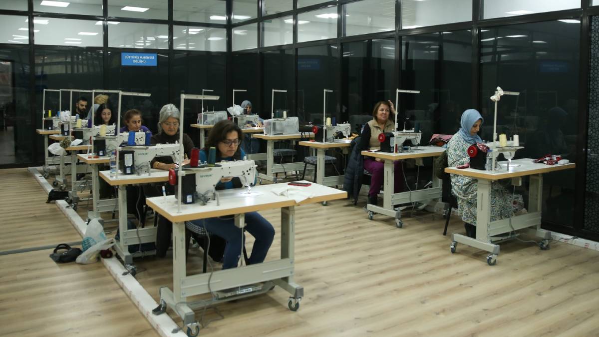 Konak İş Eğitim Merkezine tam not