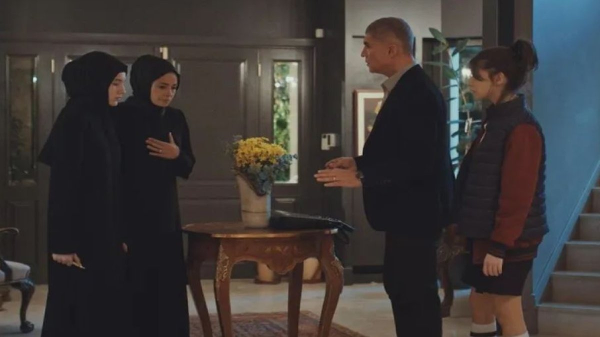 'Kızıl Goncalar'ın yapımcısı Faruk Turgut: Bize savaş açtılar, sonuna kadar mücadele edeceğiz