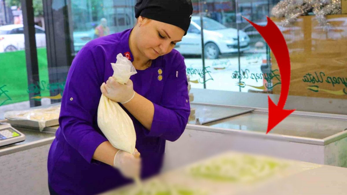 Gaziantep'in o tatlısı artık Adanalıların oldu! Sabah akşam bunu yiyorlar: Adanalı tatlıcı yaptı herkes lezzetine hayran kaldı