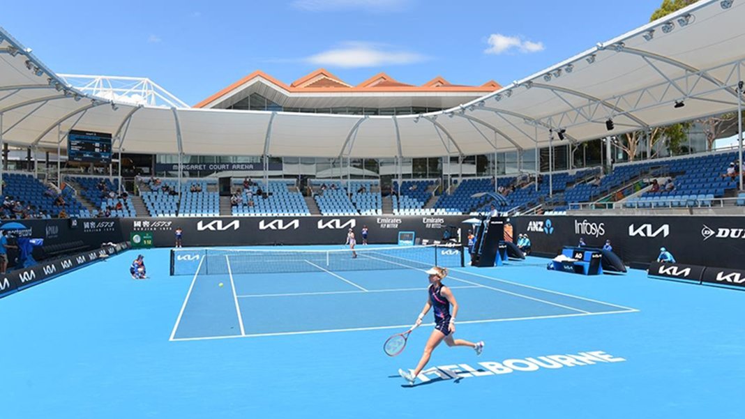 Avustralya tenis turnuvasında yılan paniği