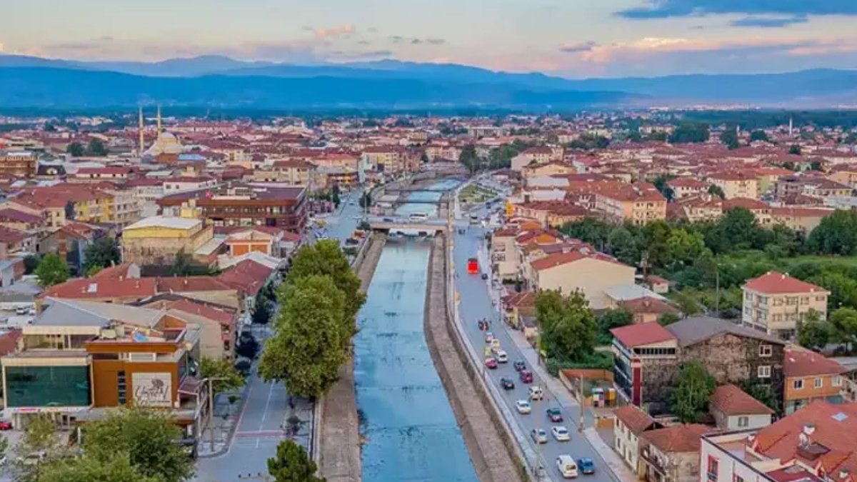 O ilde ithalat ve ihracat arttı