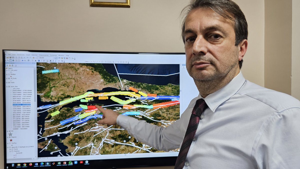 Prof. Dr. Kutoğlu İstanbul için kritik iki hatta işaret etti: 7 ve üzeri deprem üretecek gerginlikte