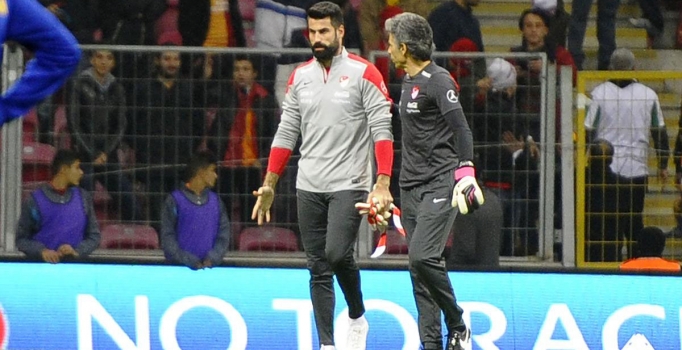 'Volkan Demirel'e haraket' davası başladı