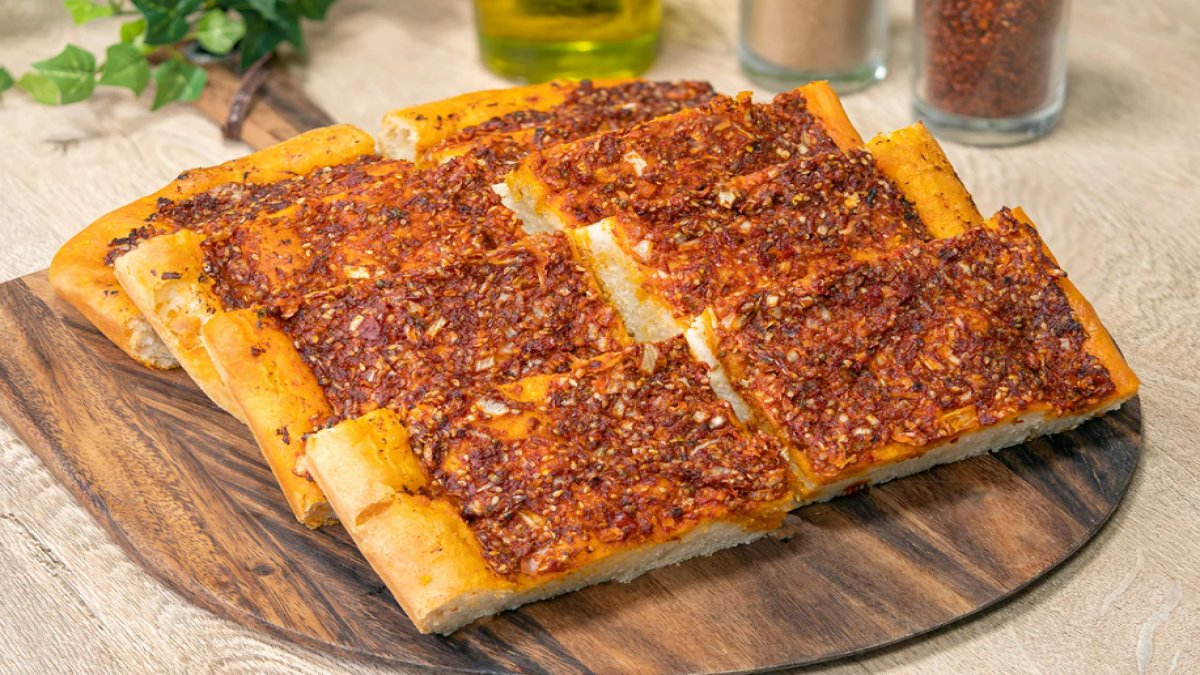 Biberli Ekmek Tarifi: Lezzetli ve Kolay Bir Tarif