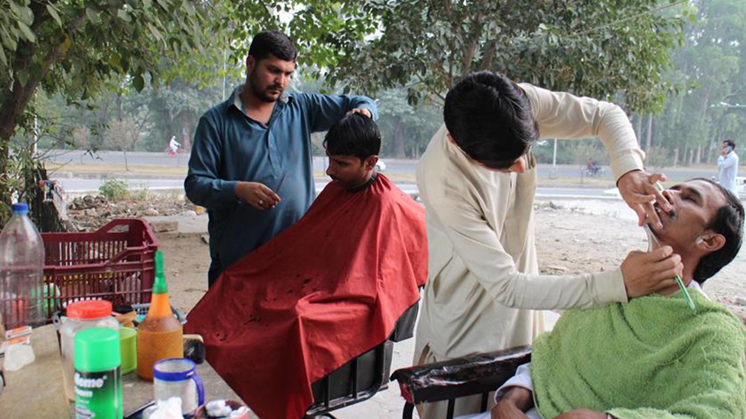 Pakistan'da gizemli cinayet: Bir günde 6 berber öldürüldü