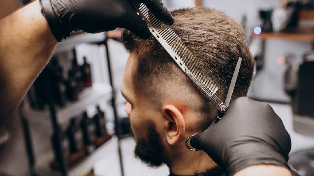 O kentte saç-sakal tıraşı için istenen ücret çılgına çevirdi! Enflasyon bahane, fırsatçılık şahane...