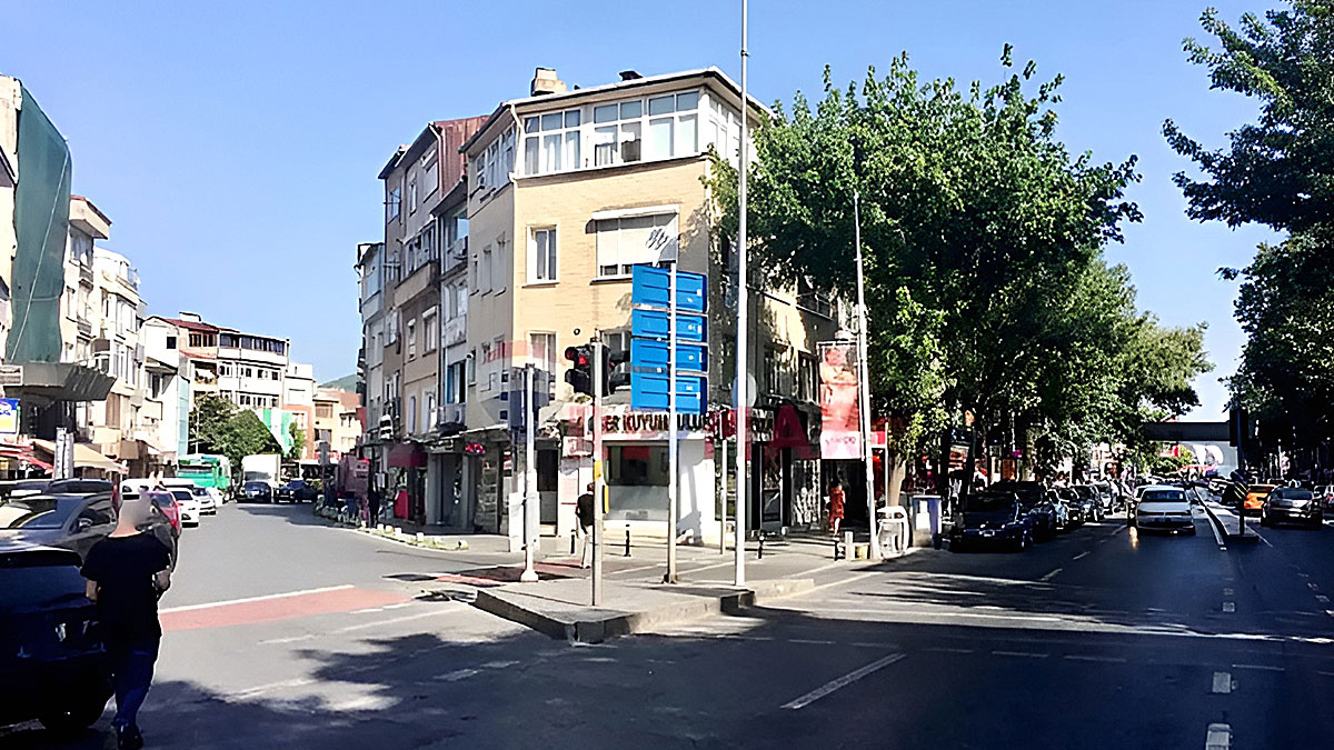 İstanbul'un o ilçesinde peş peşe zehirlenme vakası: Belediye açıklama yaptı! 'Lütfen dikkat edin' uyarısı