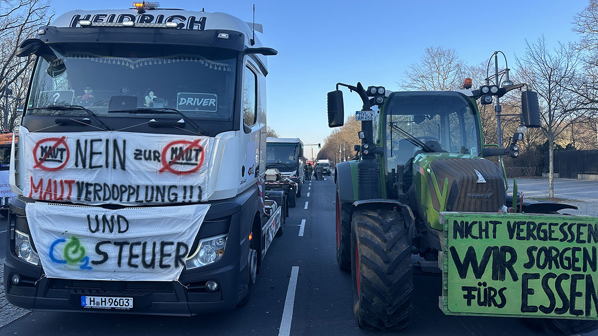Almanya'da protesto ve grev dalgası: Çiftçi ve makinistlerden baskı