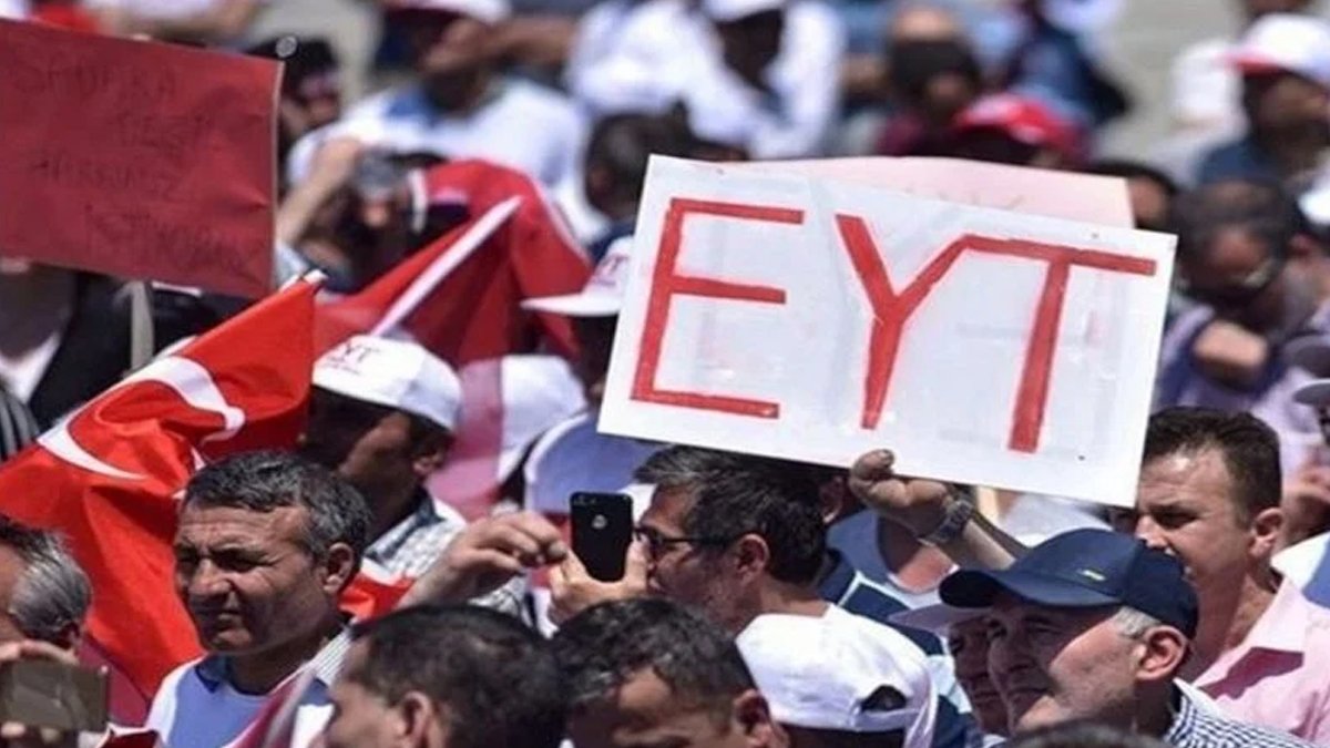 İstanbul’da EYT mitingi: 1 günle 17 yıl kaybedenler sokağa çıkıyor