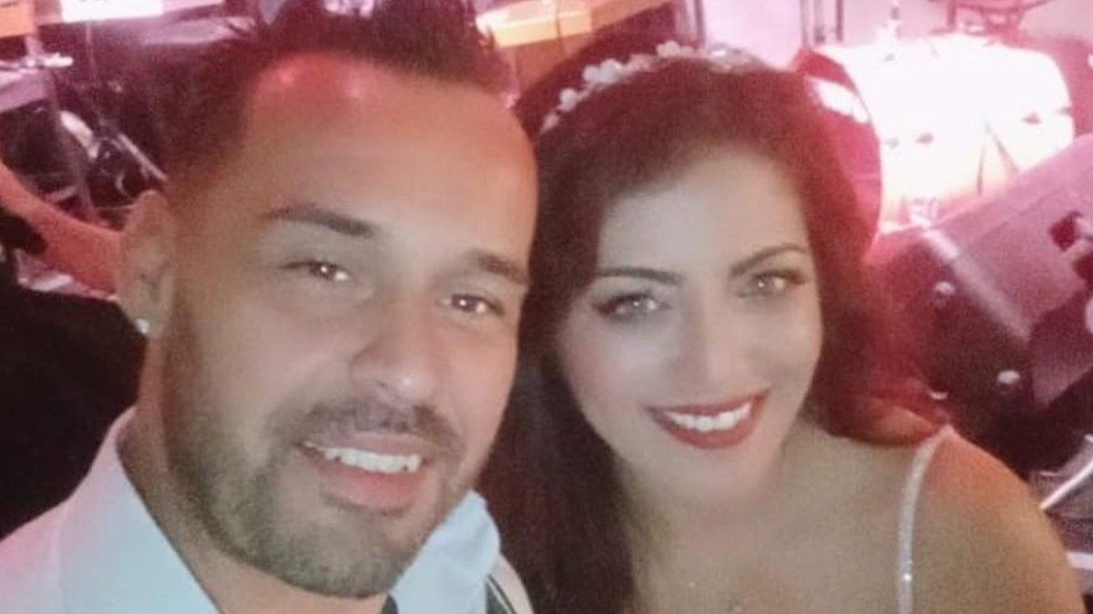 Eşini kalbinden bıçaklayarak öldürdü! 1 ay önce evlenmişlerdi