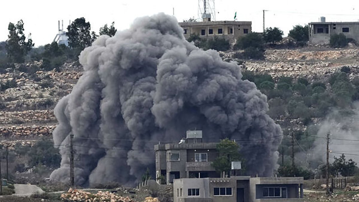 İsrail'den Lübnan'ın güneyine hava saldırısı: Ölü ve yaralılar var