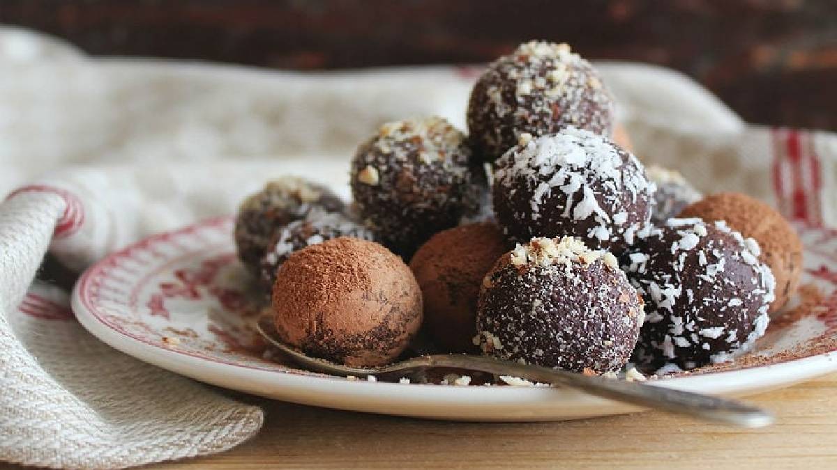 Tatlı krizlerine kesin çözüm! 2 malzemeli pratik tatlı tarifi! İster kahveyle ister çayla  tüketin