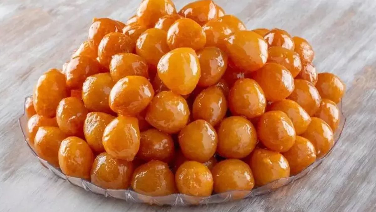 Yarın kandilde bunu yapın! Kime dağıtsanız daha yok mu diyecek: İşte çıtır çıtır sütlü lokma tatlısı tarifi