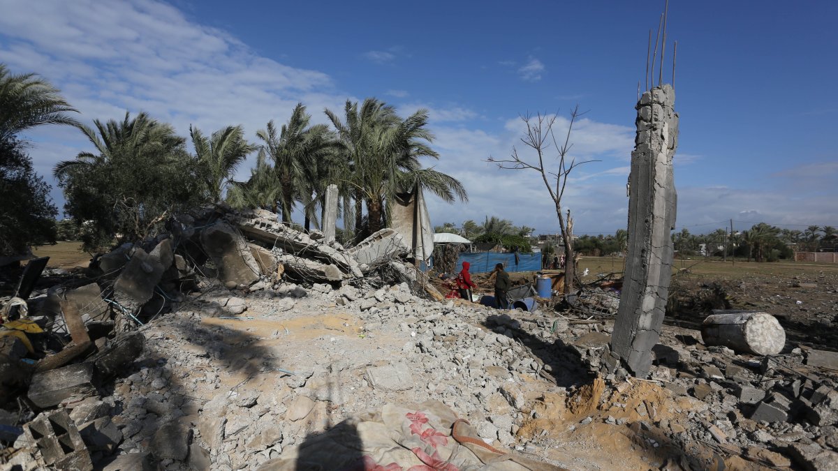 Gazze'de iletişim ve internet kesildi