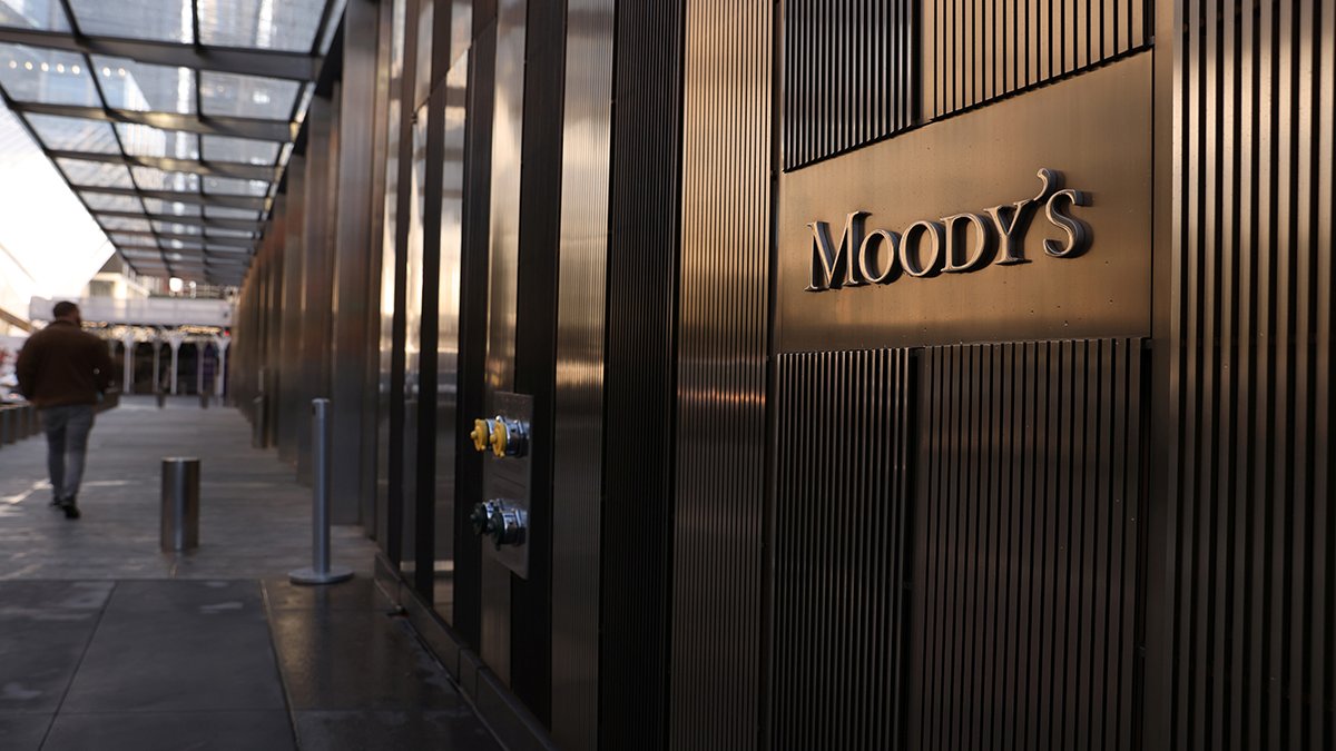 Moody's, Türkiye'nin not görünümünü pozitife çevirdi