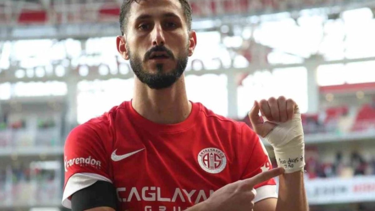 Antalyasporlu futbolcu Sagiv Jehezkel gözaltına alındı