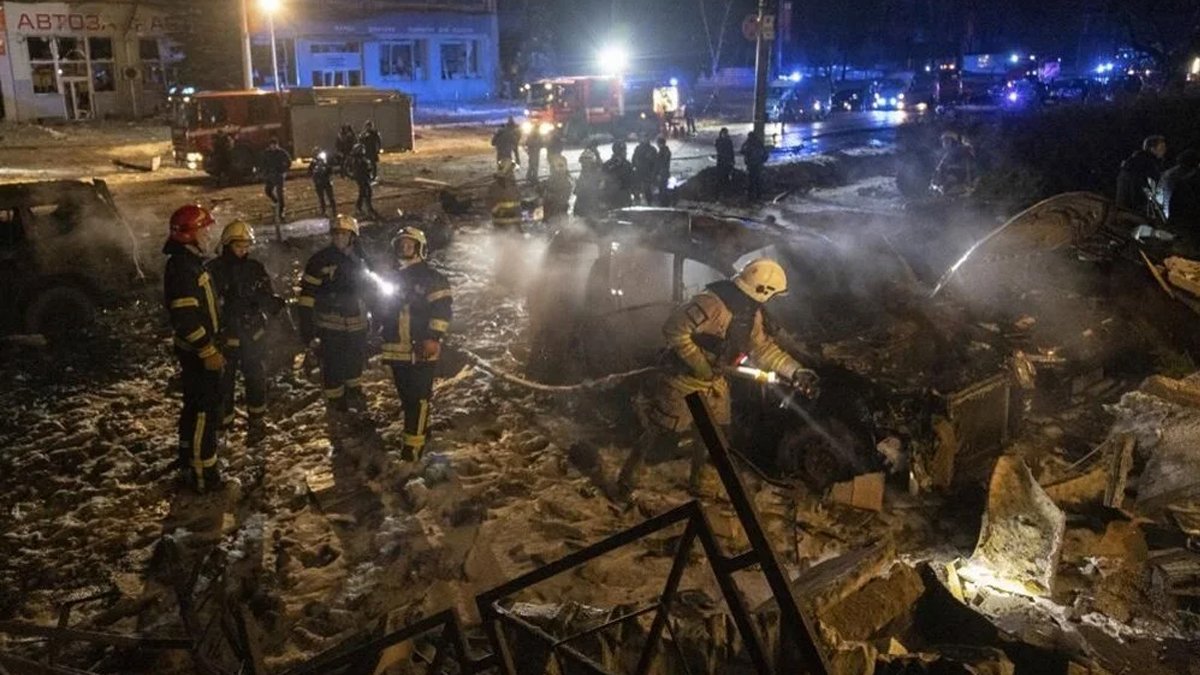 Rusya Donetsk'e saldırdı: çok sayıda ölü ve yaralı var