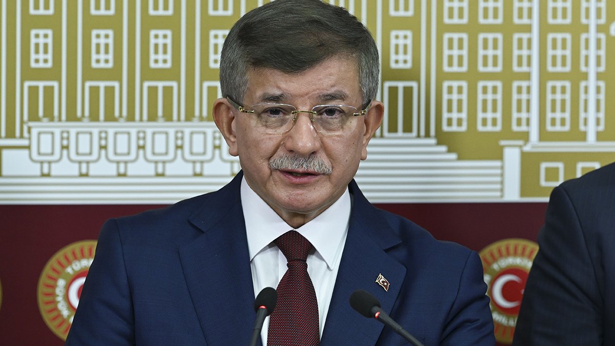 Davutoğlu'ndan Erdoğan'a zam tepkisi: 2024 emeklileri gömme yılı demek