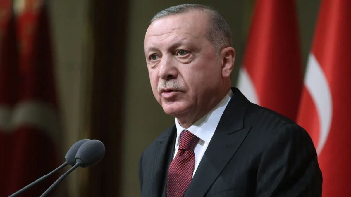 Erdoğan'dan Türkiye'nin uzay yolculuğu mesajı: Tarihi bir ana şahitlik ediyoruz