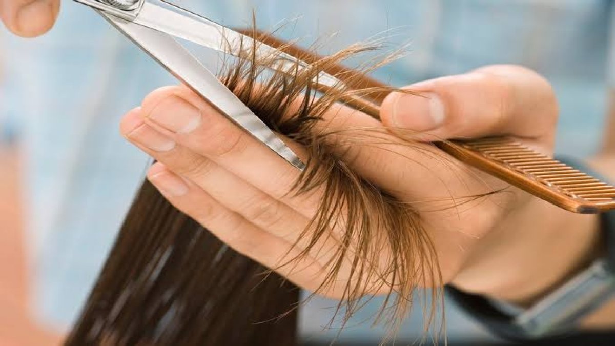 Saçınızı gören kuaförünüzü soracak! Evde profesyonel saç kesiminin püf noktası