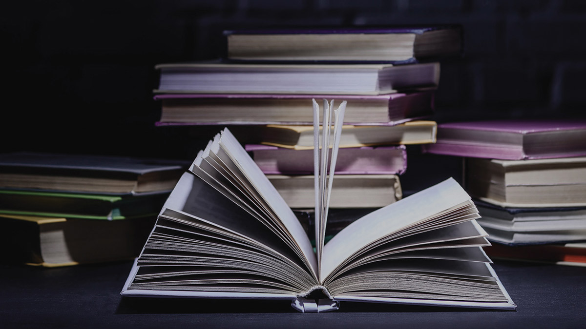 4 yeni kitap raflarda