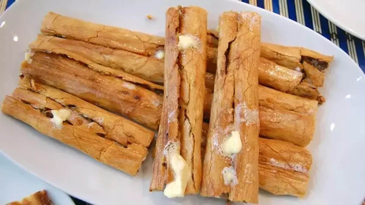 Bafra'nın meşhur pidesini artık evinizde yapabilirsiniz! Üstelik bu tarifle çok kolay