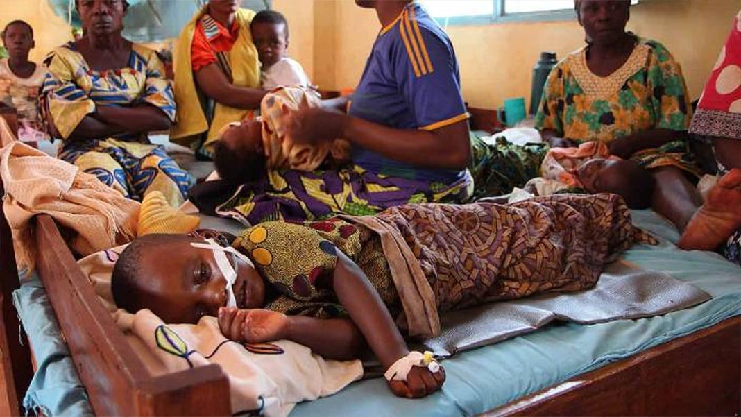 Kamerun'da büyük adım: Sıtma aşı programı başladı