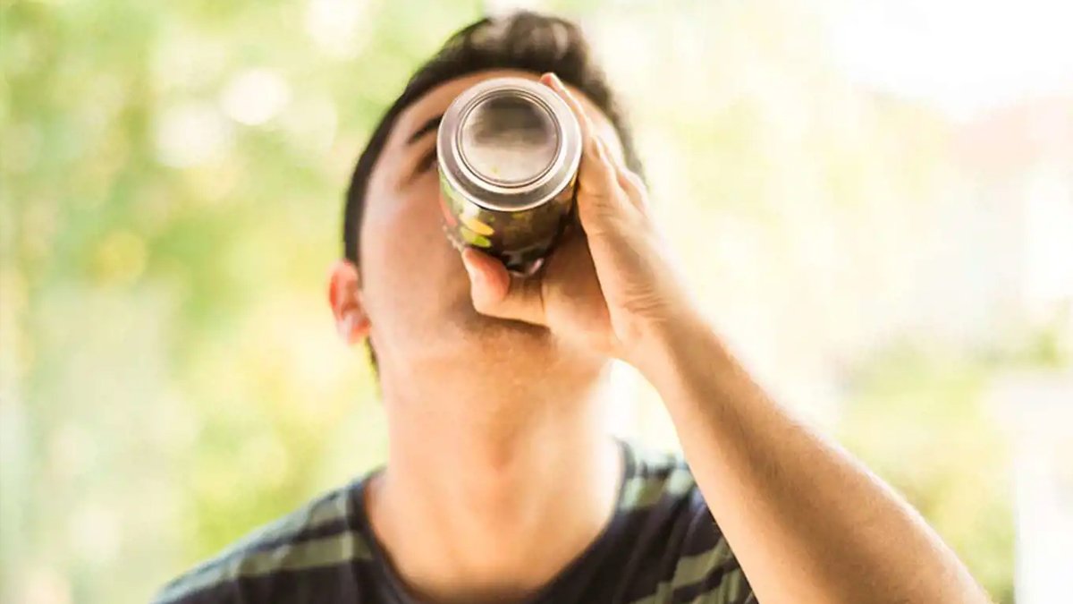 Çocuklar arasındaki tehlike: Enerji içecekleri intihar düşüncesini tetikliyor