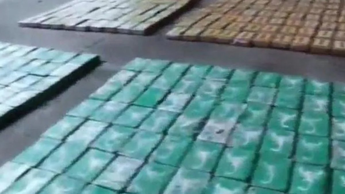 27 milyon dolarlık kokain denizaltısı ele geçirildi