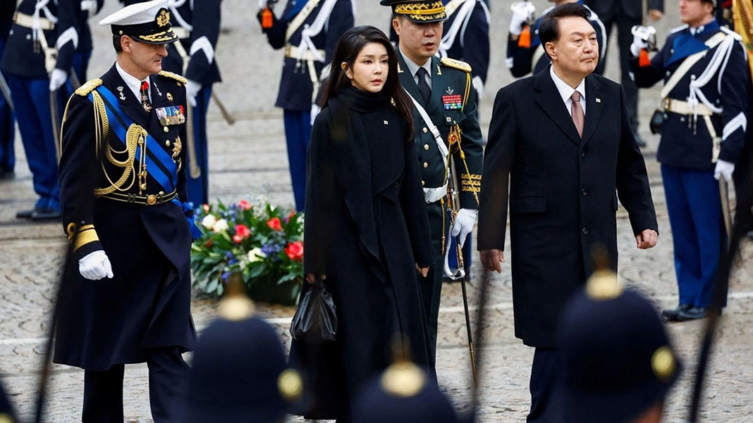 Güney Kore'de Dior çanta krizi