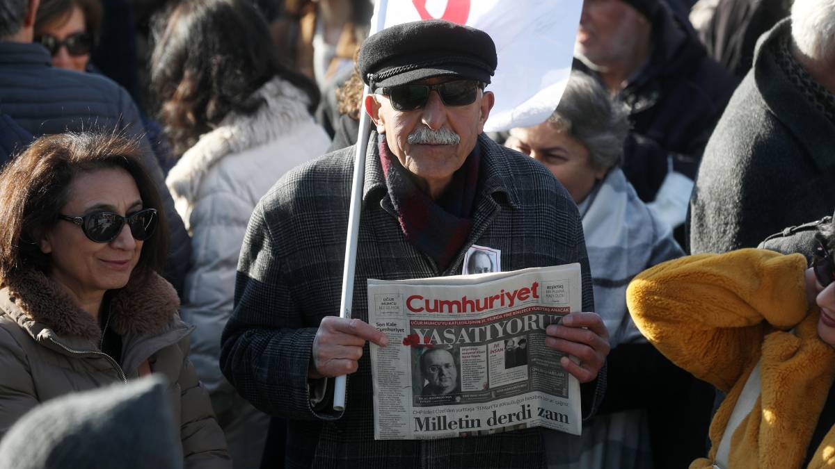 Usta Gazeteci Uğur Mumcu Yenimahalle’de anıldı