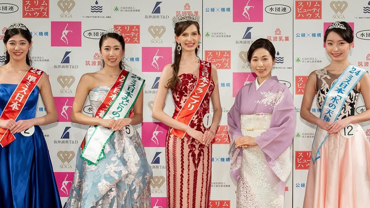 Tepkiler çığ gibi: Japonya güzeli, Ukrayna doğumlu Carolina oldu