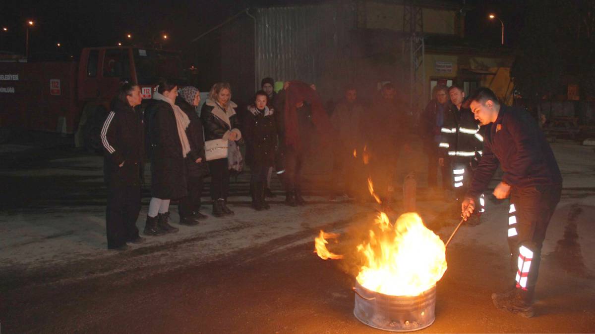 Bozüyük'te vatmanlara yangın eğitimi