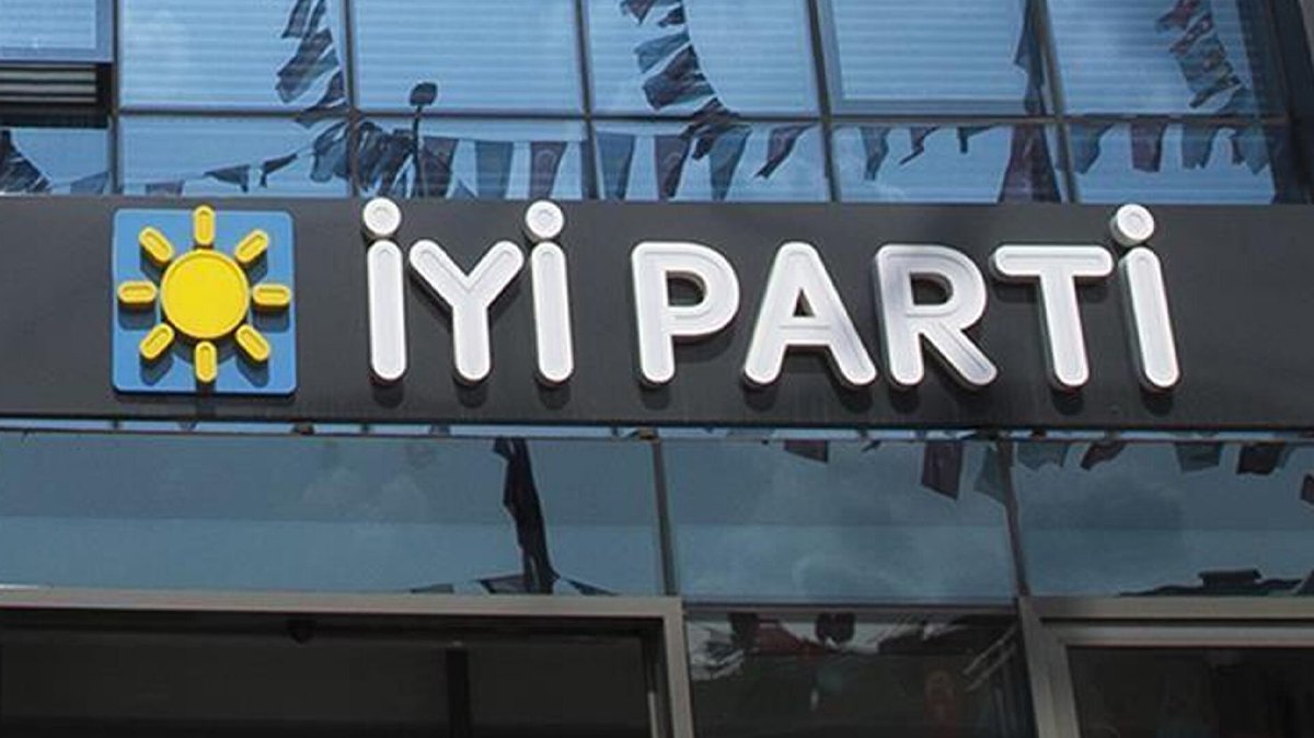 İYİ Parti'den istifa etmişti! Bağımsız aday olduğunu açıkladı