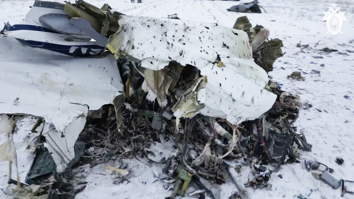 Ukraynalı askerleri taşıyordu: Rusya'da düşen uçağın kara kutuları bulundu