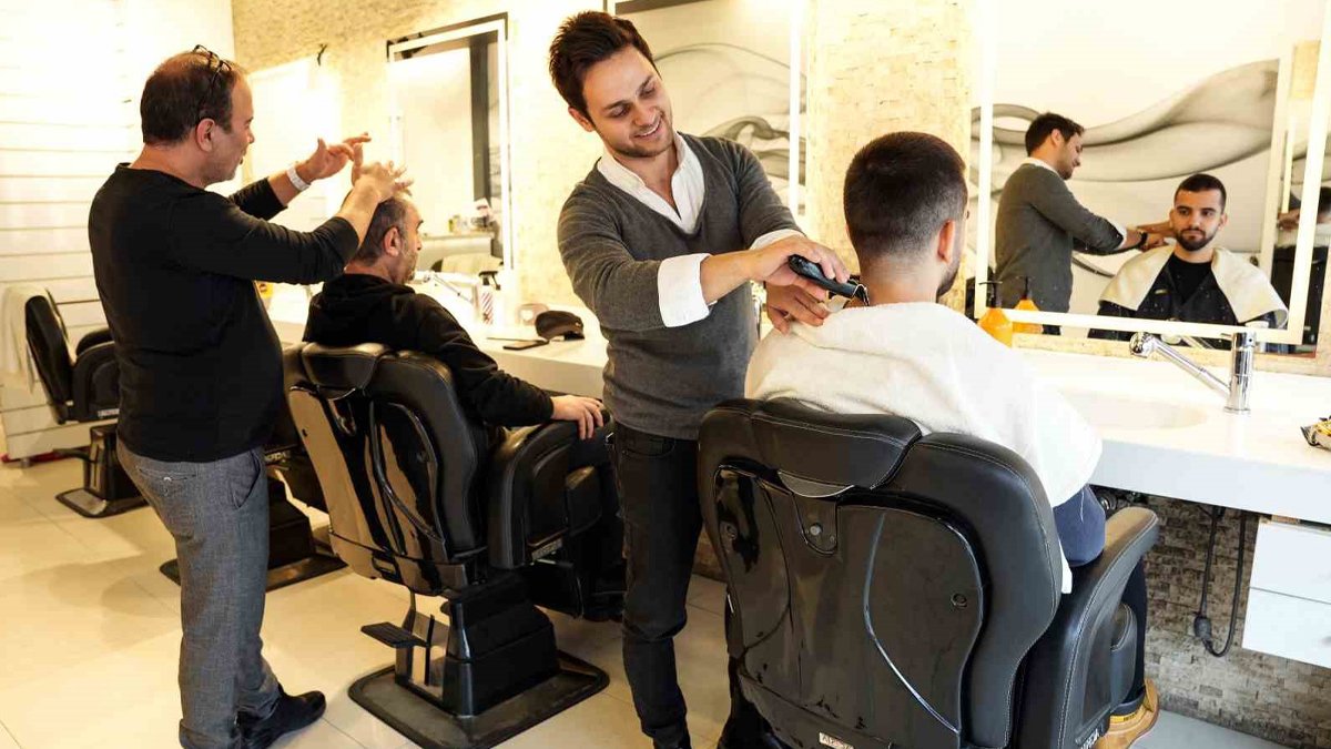 Artık tıraş olmak da lüks! Saç ve sakal kesimi 500 TL'yi buldu